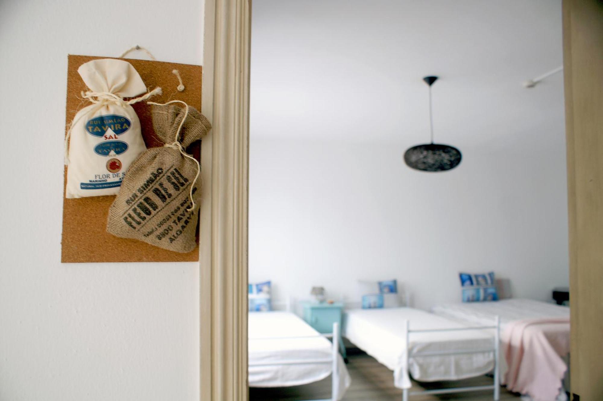 Taah Billa Guest House Tavira Ruang foto